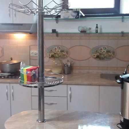 Macedon Guest House Barskoon Zewnętrze zdjęcie